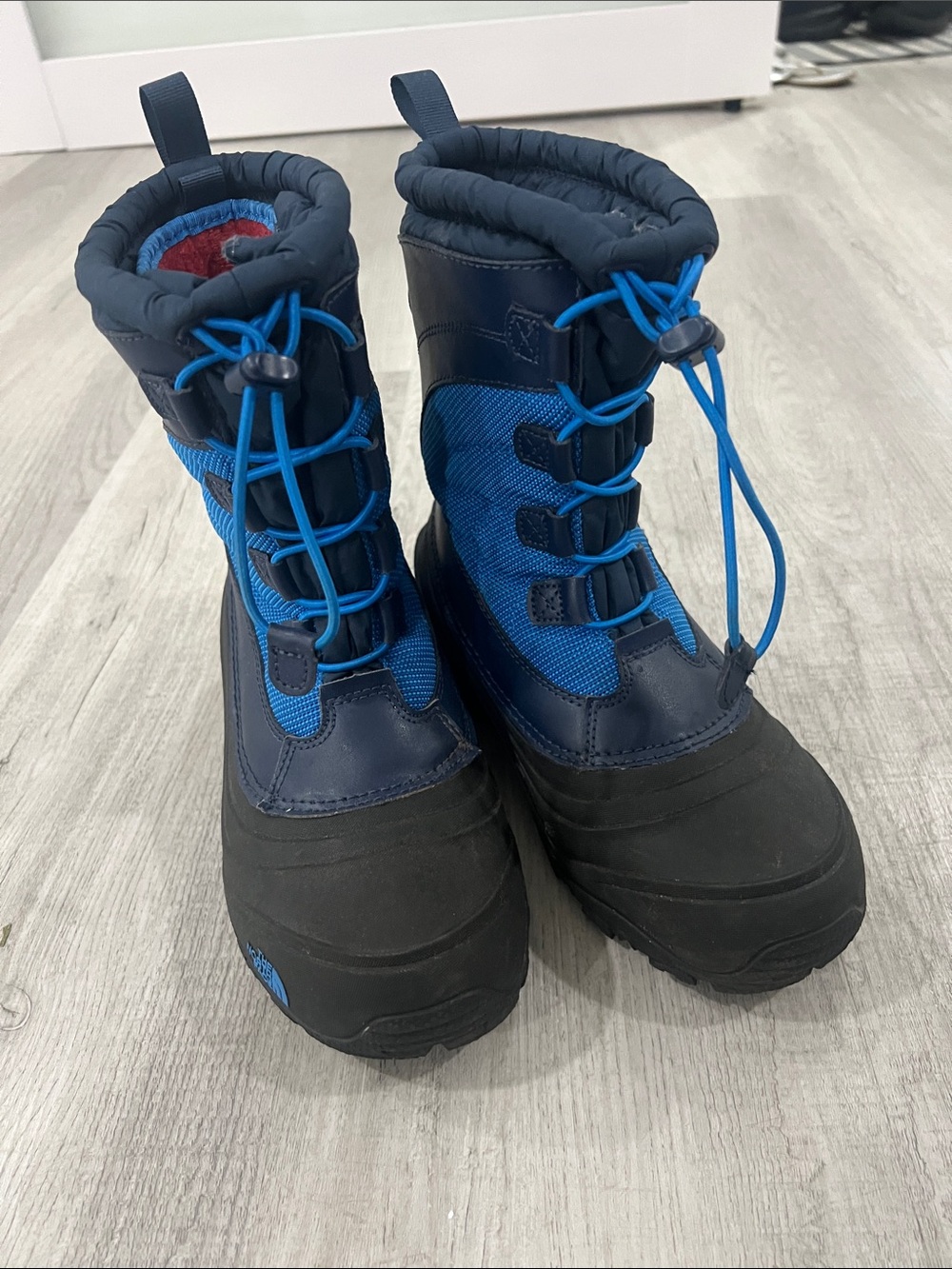 Kids The North Face Blue Snow Boots with Easy-Pull Laces